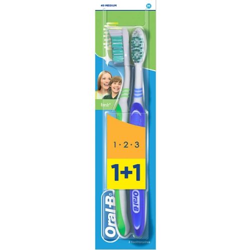 Oral-B zubn� kart��ek 1.2.3. Fresh Medium 2 ks